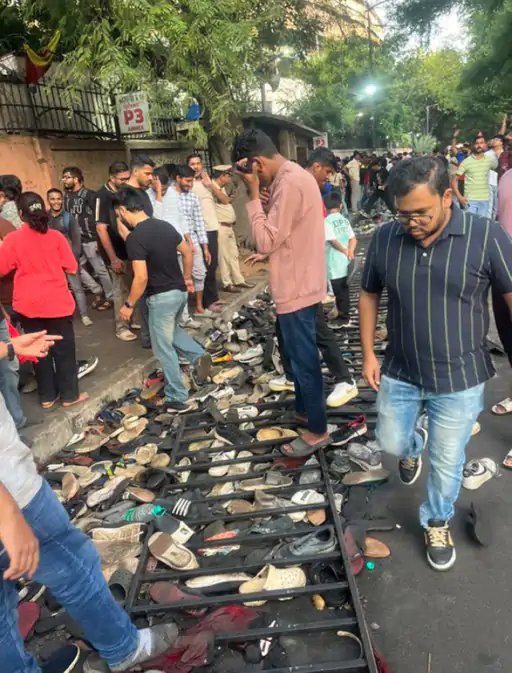 Delhi CM Atishi Wins & AAP Lost Election: आम आदमी पार्टी.. bangalore stampede