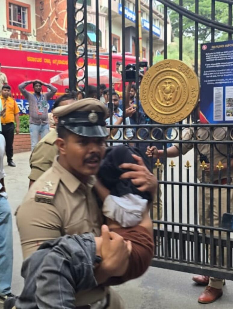 Delhi CM Atishi Wins & AAP Lost Election: आम आदमी पार्टी..