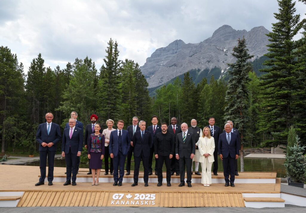 G7